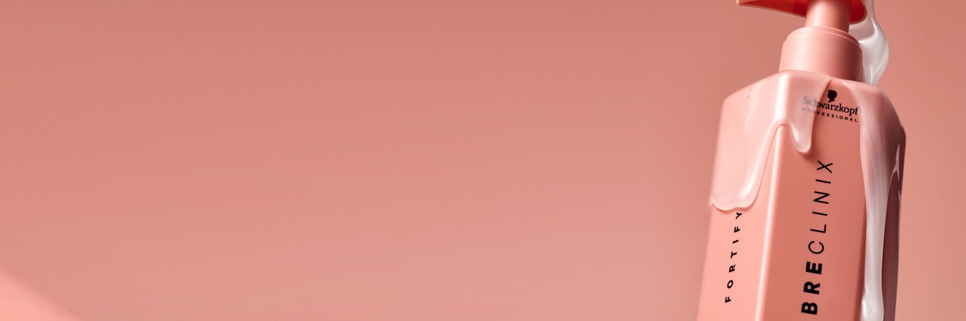 D&eacute;couvrez la technologie de r&eacute;paration des liaisons Fibre Clinix de Schwarzkopf Professional.