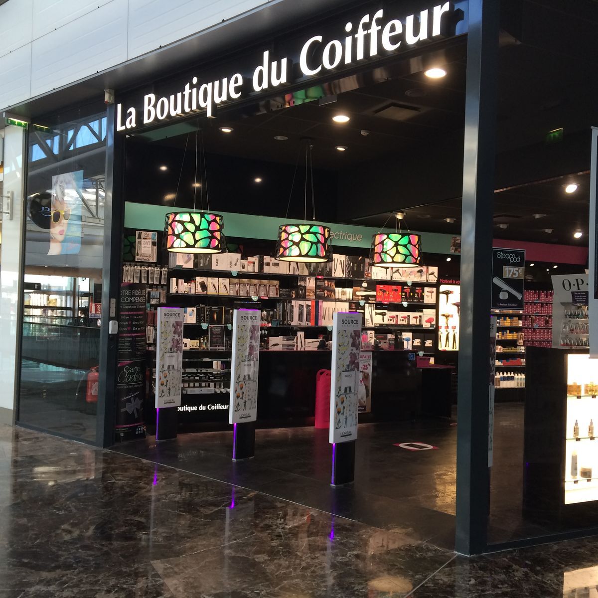 Magasin costume carre hotsell senart