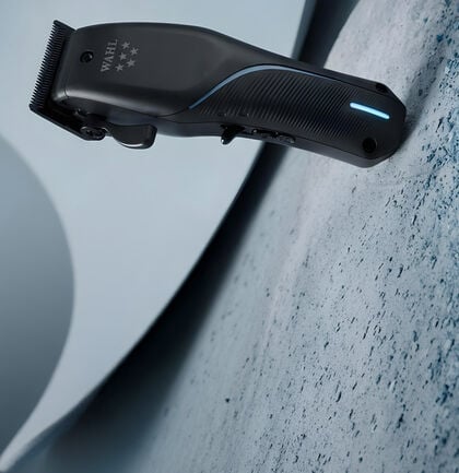 D&eacute;couvrez la tondeuse de coupe Vapor de Wahl Professional : con&ccedil;ue pour la performance.