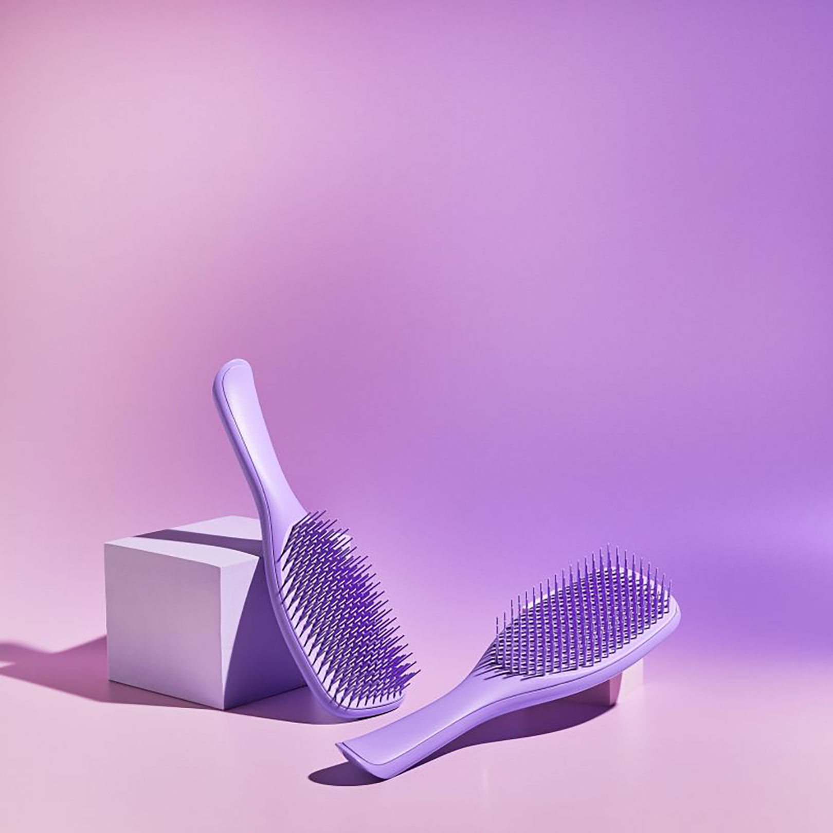Brosse Démêlante Douce Pour Cheveux Bouclés - Brosse à Cheveux Bouclés Sans Cassage - Modèle 895 Noir