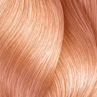 Coloration ton sur ton Dialight 10.24 milkshake iris&eacute; cuivr&eacute;