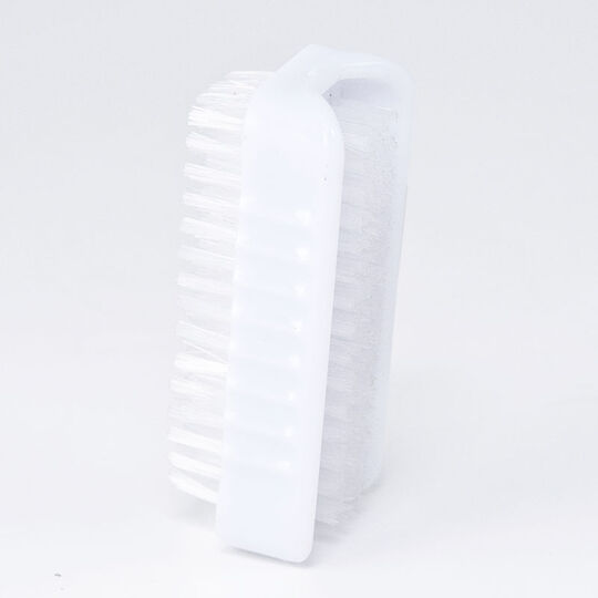 Brosse à ongles,  Brosse à ongles