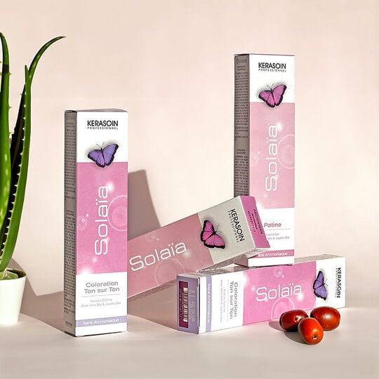 Coloration ton sur ton Solaïa 6.66 blond foncé rouge intense