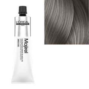 Coloration cr&egrave;me de beaut&eacute; Majirel CC 8.1 blond clair cendr&eacute;