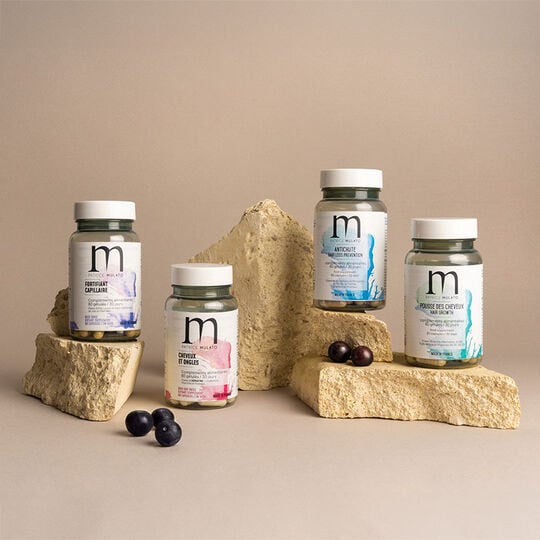 Complément alimentaire complexe spiruline cheveux secs cure 30 jours