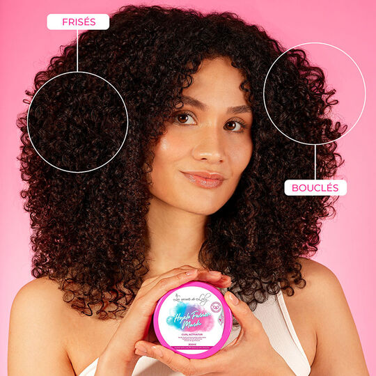 Rituel pour cheveux multi-textur&eacute;s fris&eacute;s cr&eacute;pus