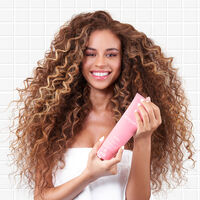 Cr&egrave;me de d&eacute;finition cheveux boucl&eacute;s Curl