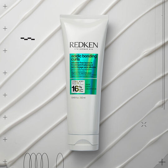 Rituel r&eacute;parateur cheveux boucl&eacute;s Acidic Bonding Curls