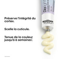 Coloration ton sur ton Dia light Hyaluronic 10.82 milkshake moka iris&eacute;