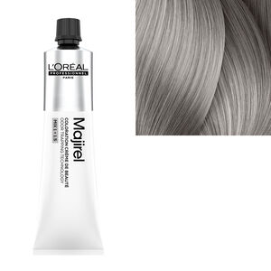 Coloration cr&egrave;me de beaut&eacute; Majirel 9.11 blond tr&egrave;s clair cendr&eacute; profond