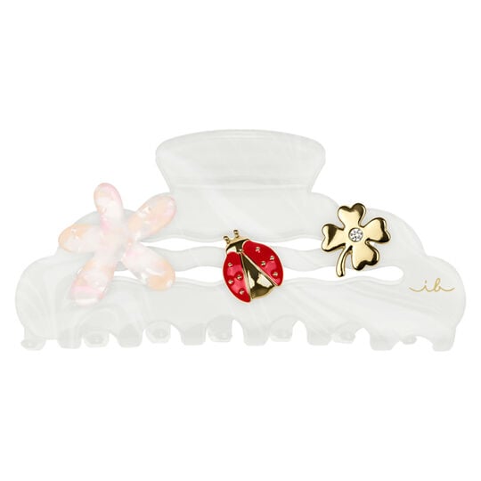 Pince Myclaw full of charms