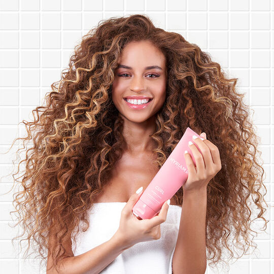 Rituel pour cheveux boucl&eacute;s