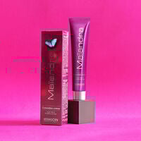 Coloration permanente Ma&iuml;andra 9.26 blond tr&egrave;s clair iris&eacute; rouge