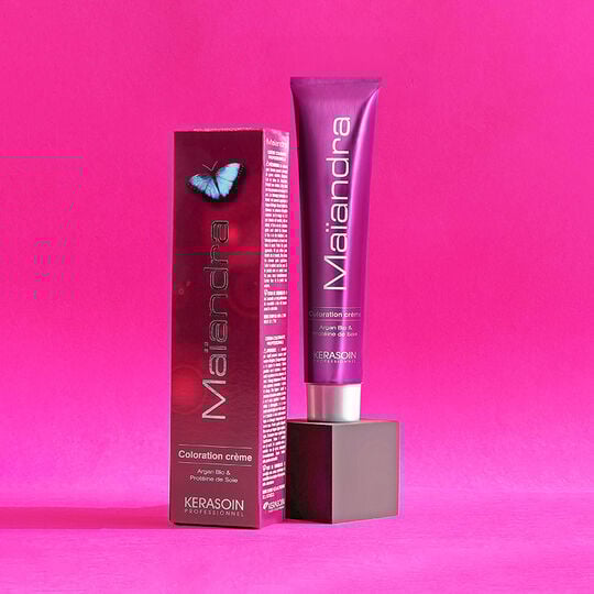 Coloration permanente Ma&iuml;andra 9.26 blond tr&egrave;s clair iris&eacute; rouge