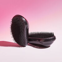 Brosse d&eacute;m&ecirc;lante originale true black