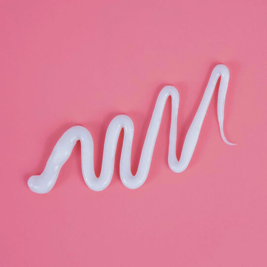 Rituel pour cheveux multi-textur&eacute;s ondul&eacute;s boucl&eacute;s