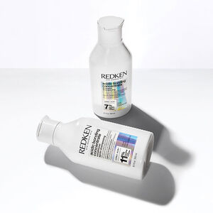 Conditioner réparateur pour cheveux abimés Acidic Bonding Concentrate