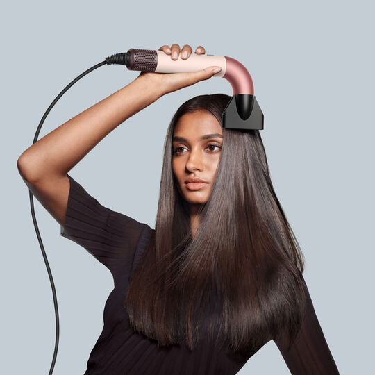Sèche-cheveux Supersonic r cheveux raides à ondulés