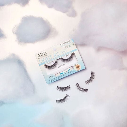 Faux cils &agrave; coller Light As Air 521