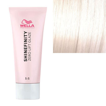 Coloration gloss Shinefinity 09/13 toffe milk