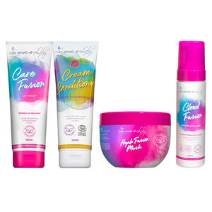 Rituel pour cheveux multi-textur&eacute;s ondul&eacute;s boucl&eacute;s