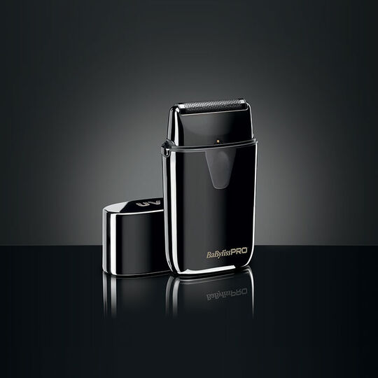 Rasoir simple grille avec lumi&egrave;re d&eacute;sinfectante UVFOIL01