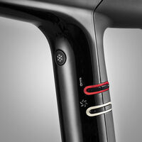 S&egrave;che cheveux Falco noir et argent