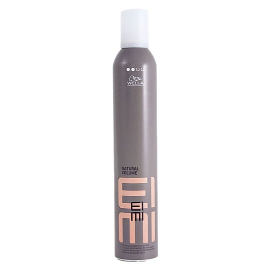 Mousse volumisante &agrave; fixation l&eacute;g&egrave;re Natural Volume Eimi 500 ml
